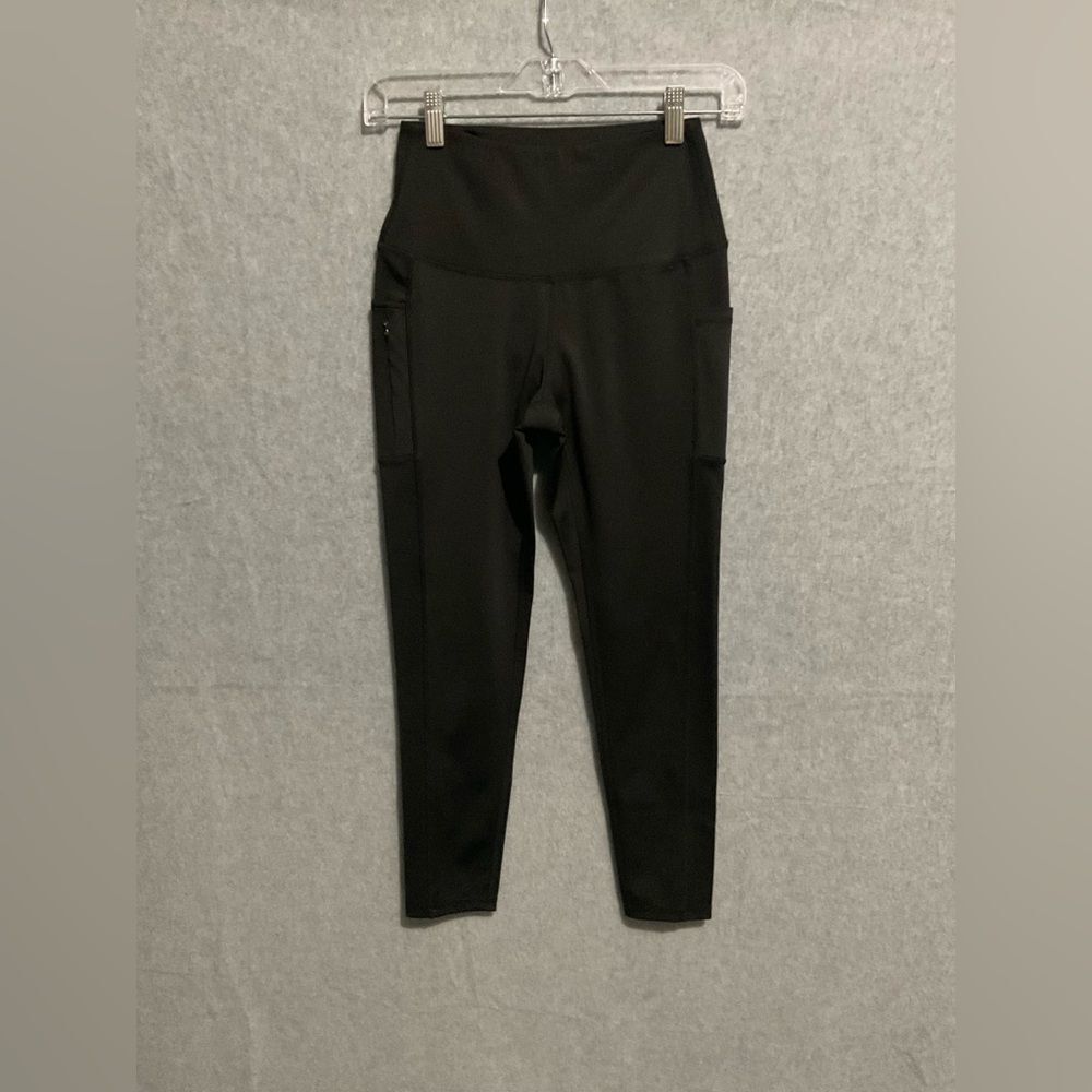 Legend High-Rise Compression Leggings with Pockets Black Athletic Yoga Medium